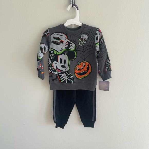 Disney Gray and Black Kids Mickey Halloween Matching Set - Picture 1 of 2
